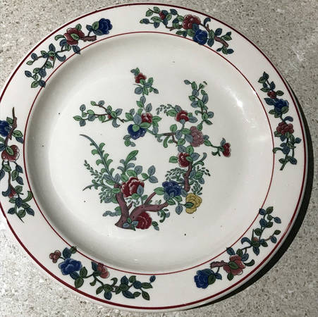 Mandalay (Green Rings) Dinner Plate