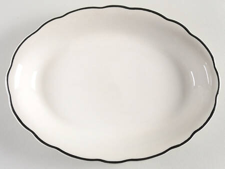 Manhattan Black 9" Oval Serving Platter