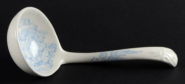 Asiatic Pheasants Blue Solid Piece Sauce Ladle