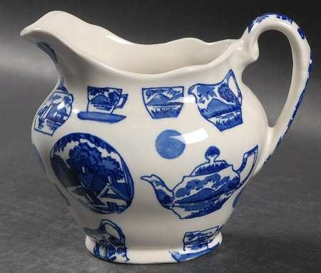 Pictorial Britain Creamer