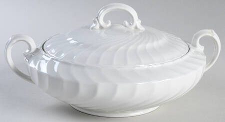 Queen's White Round Covered Vegetable