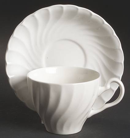 Queen's White Flat Cup & Saucer Set