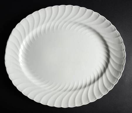 Queen's White 15" Oval Serving Platter