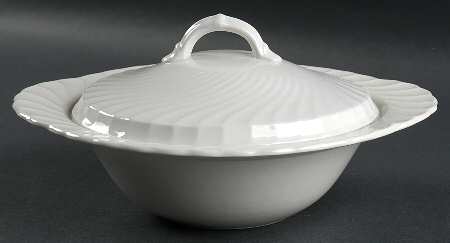 Queen's White Round Covered Vegetable