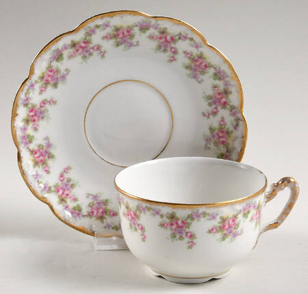 Bridal Wreath Flat Cup & Saucer Set