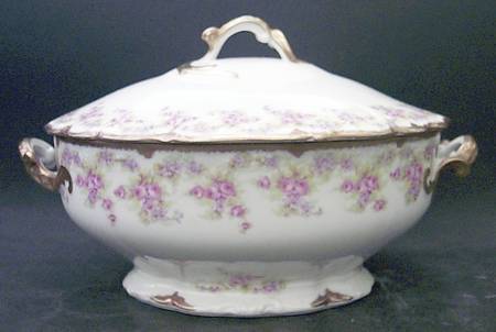 Bridal Wreath Tureen &  Lid