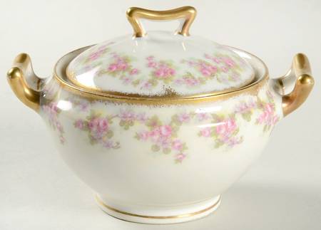 Bridal Wreath Sugar Bowl & Lid