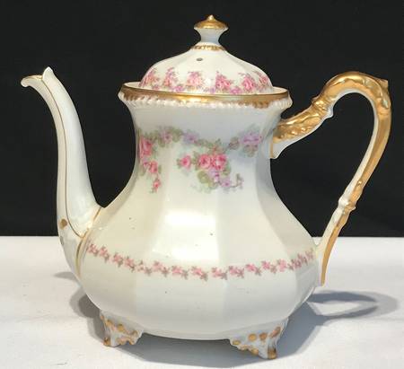 Bridal Wreath Mini Coffee Pot & Lid