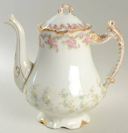 Bridal Wreath Coffee Pot & Lid