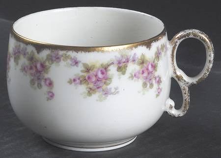 Bridal Wreath Flat Cup