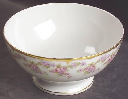 Bridal Wreath Cranberry Bowl