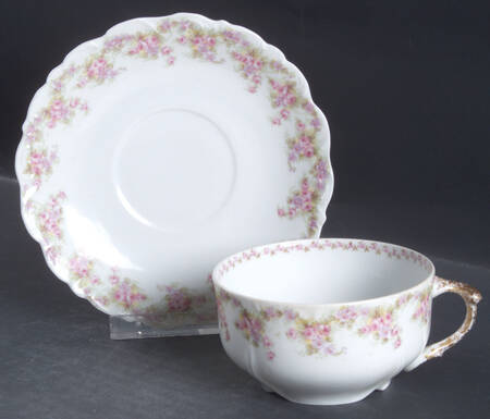 BWD1 Flat Cup & Saucer Set