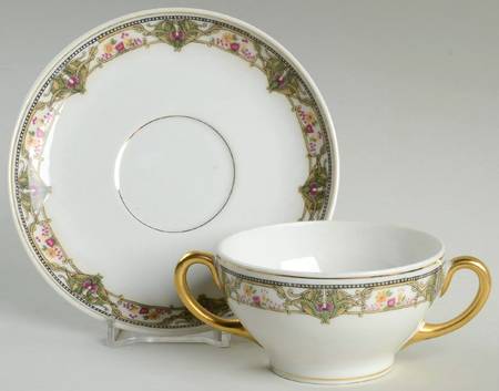 BWD12 (WHITE BACKGROUND) Flat Bouillon Cup & Saucer