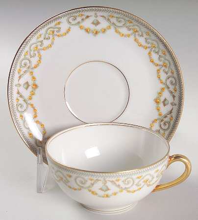 BWD13 Flat Cup & Saucer Set