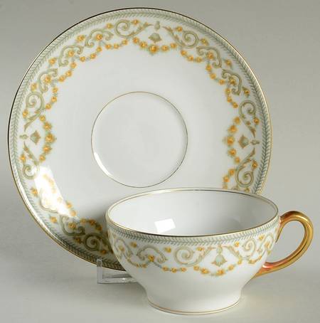 BWD13 Flat Cup & Saucer Set