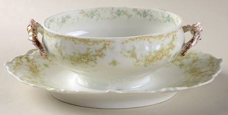 BWD2 Gravy Boat w/Attached Underplate No Lid