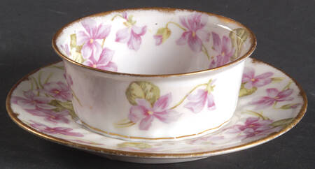 BWD24 Ramekin & Saucer Set