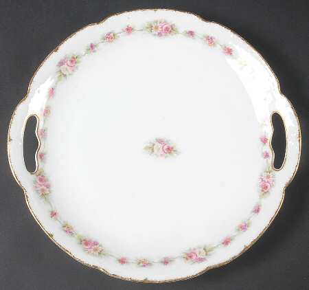 BWD31 Handled Cake Plate