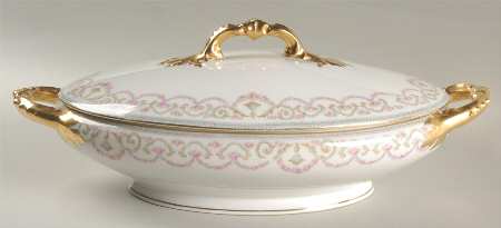 BWD34 Oval Covered Vegetable by Bawo & Dotter