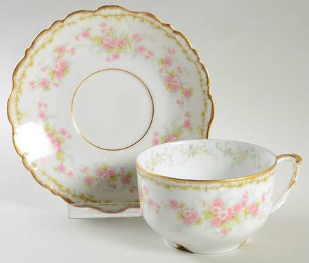 BWD4 Oversized Cup & Saucer Set