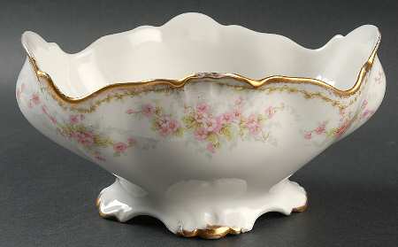 BWD4 8" Footed Oval Bowl