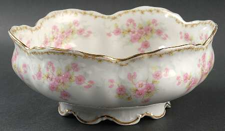 BWD4 8" Round Footed Bowl