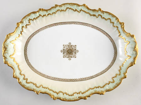 BWD47 16" Oval Serving Platter