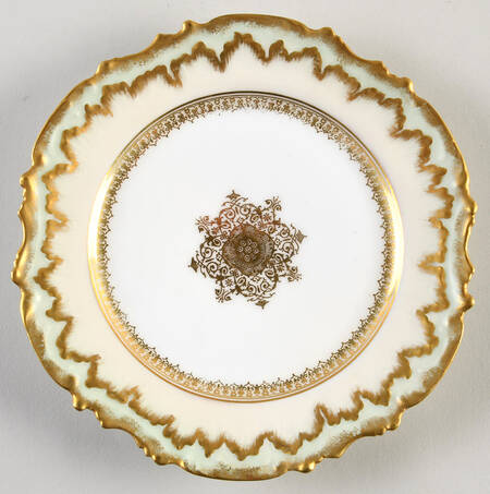 BWD47 Dessert/Pie Plate by Bawo & Dotter