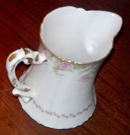 BWD48 Creamer
