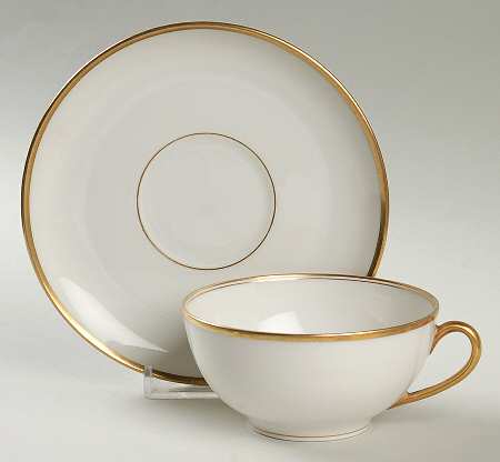 BWD49 Flat Cup & Saucer Set