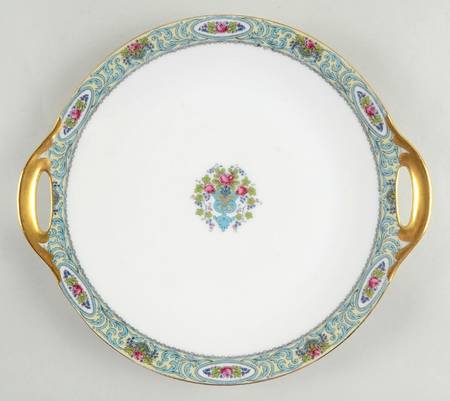 BWD50 Handled Cake Plate