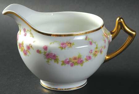 BWD52 Creamer