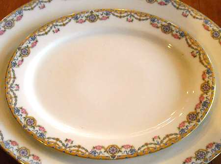 BWD76 12" Oval Serving Platter