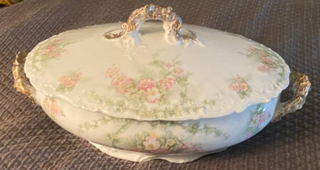BWD99 Round Covered Vegetable