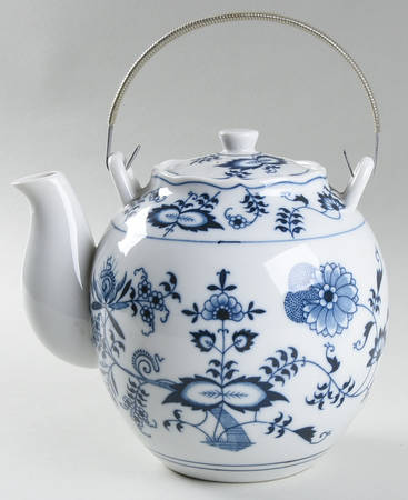Blue Danube Teapot W/Top Handle & Lid