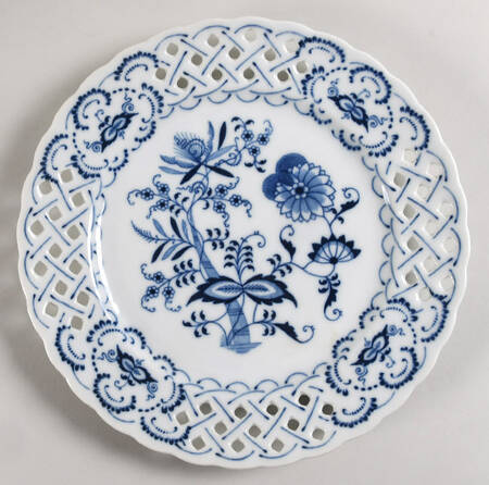 Blue Danube Pierced Edge Dinner Plate