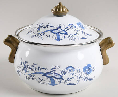 Blue Danube 2 Quart Metal Covered Casserole