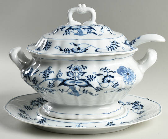 Blue Danube Tureen & Lid w/Underplate