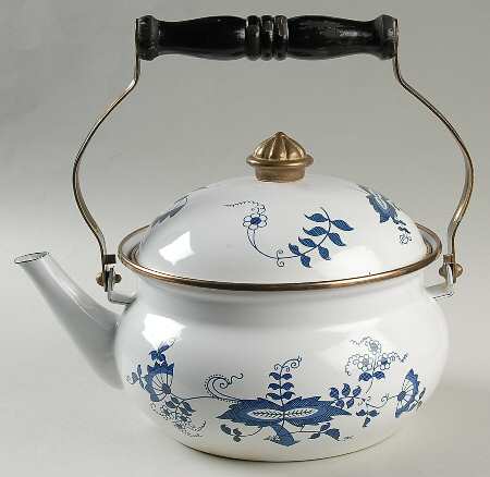 Blue Danube Metal Kettle & Lid