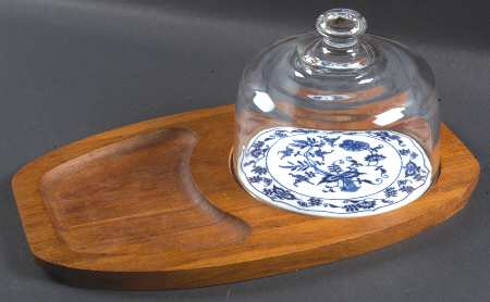 Blue Danube 14" Oblong Wood Cheese with Glass Dome and Tile