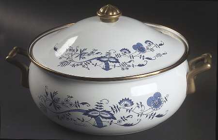Blue Danube 4 Quart Metal Covered Casserole