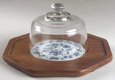 Blue Danube Octagonal Wood Cheese with Glass Dome and Tile