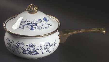 Blue Danube 1.0 Quart Metal Covered Saucepan