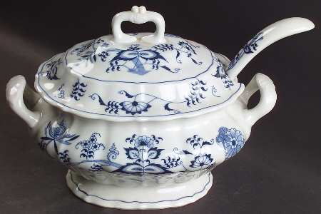 Blue Danube Oval Tureen & Lid and Ladle
