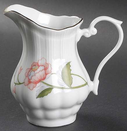 Trellis Creamer