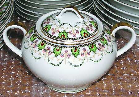 BOG14 Sugar Bowl & Lid