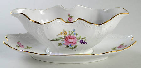 Sonata Gravy Boat with Attached Underplate