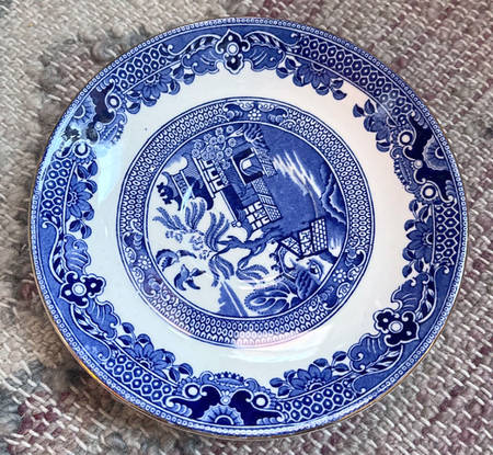 Willow Blue (Gold Trim) Saucer for Oversized Cup