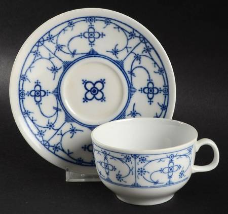 Indisch Blau Flat Cup & Saucer Set