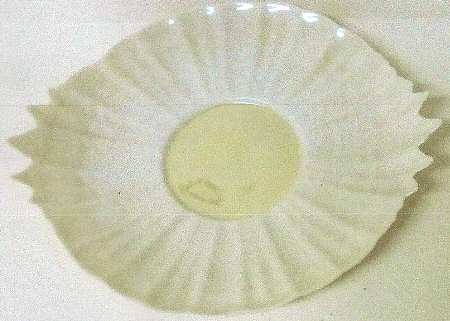 Tridacna Yellow (No Trim) Handled Cake Plate
